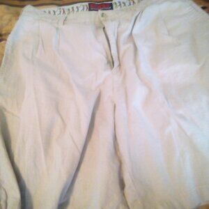 PIVOT RULES Men's Beige Bermuda Shorts 55/45 Linen/Cotton Pleated front 36 Waist